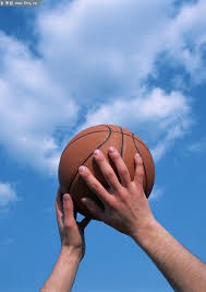 帕福斯体育总监：大卫·路易斯非常职业且伤病少，他很快同意加盟